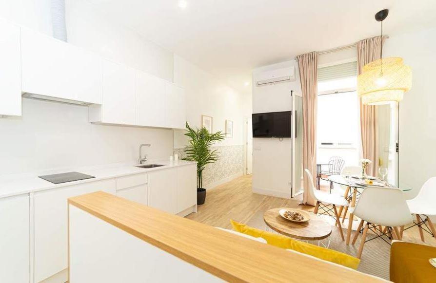 Fuencarral Apartment มาดริด ภายนอก รูปภาพ