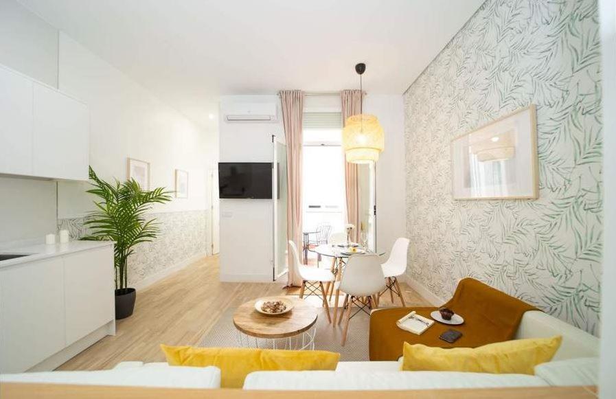 Fuencarral Apartment มาดริด ภายนอก รูปภาพ